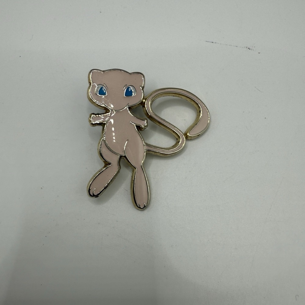 Pokemon Mew Tack Pin T-2633, Lapel Pin, Collectible‎ Pokemon Pin Accessory